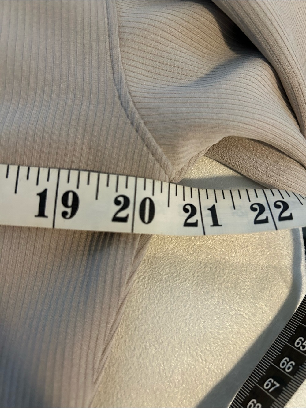 All in Motion Ribbed Cropped Half Zip Pullover Taupe Small - Picture 8 of 10